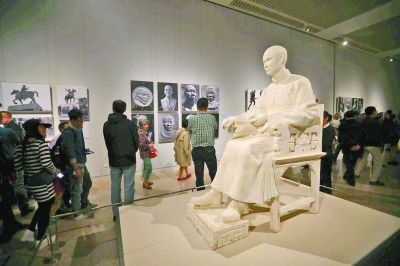 国务院常务会议审议通过《博物馆条例(草案)》