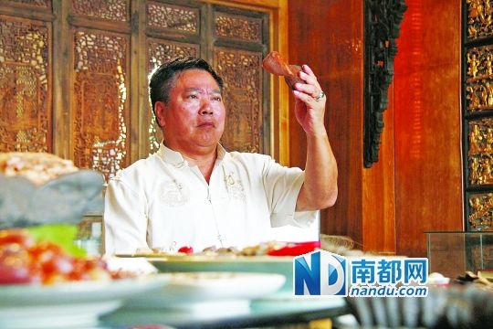石痴祁荣驹:为撑博物馆变卖心爱藏品
