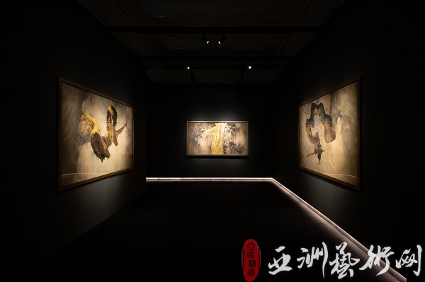 香港季丰轩主办“金墨无界 — 李华弌近作展”